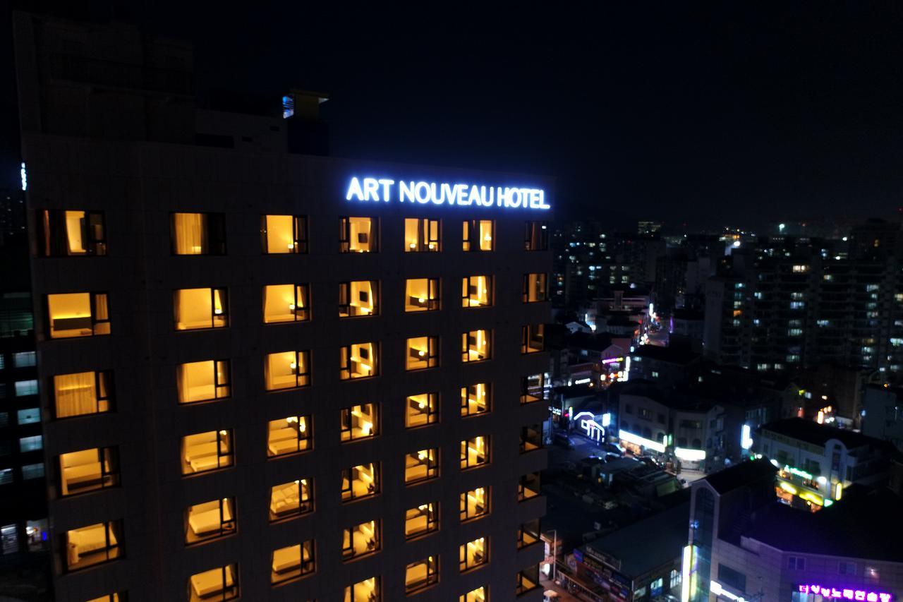Geoje Artnouveau Suite Hotel Exterior photo
